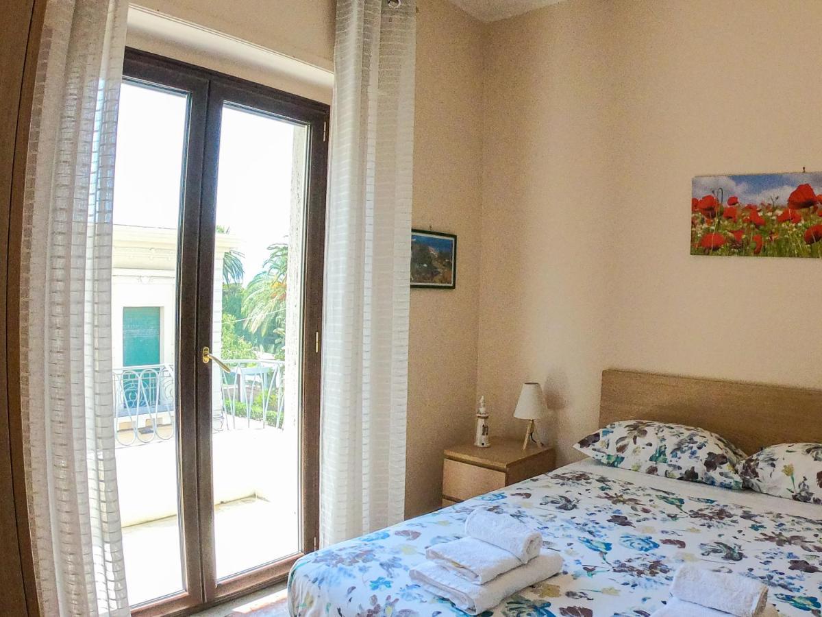 La Casa Di Aurora Villa Reggio Calabria Exterior photo